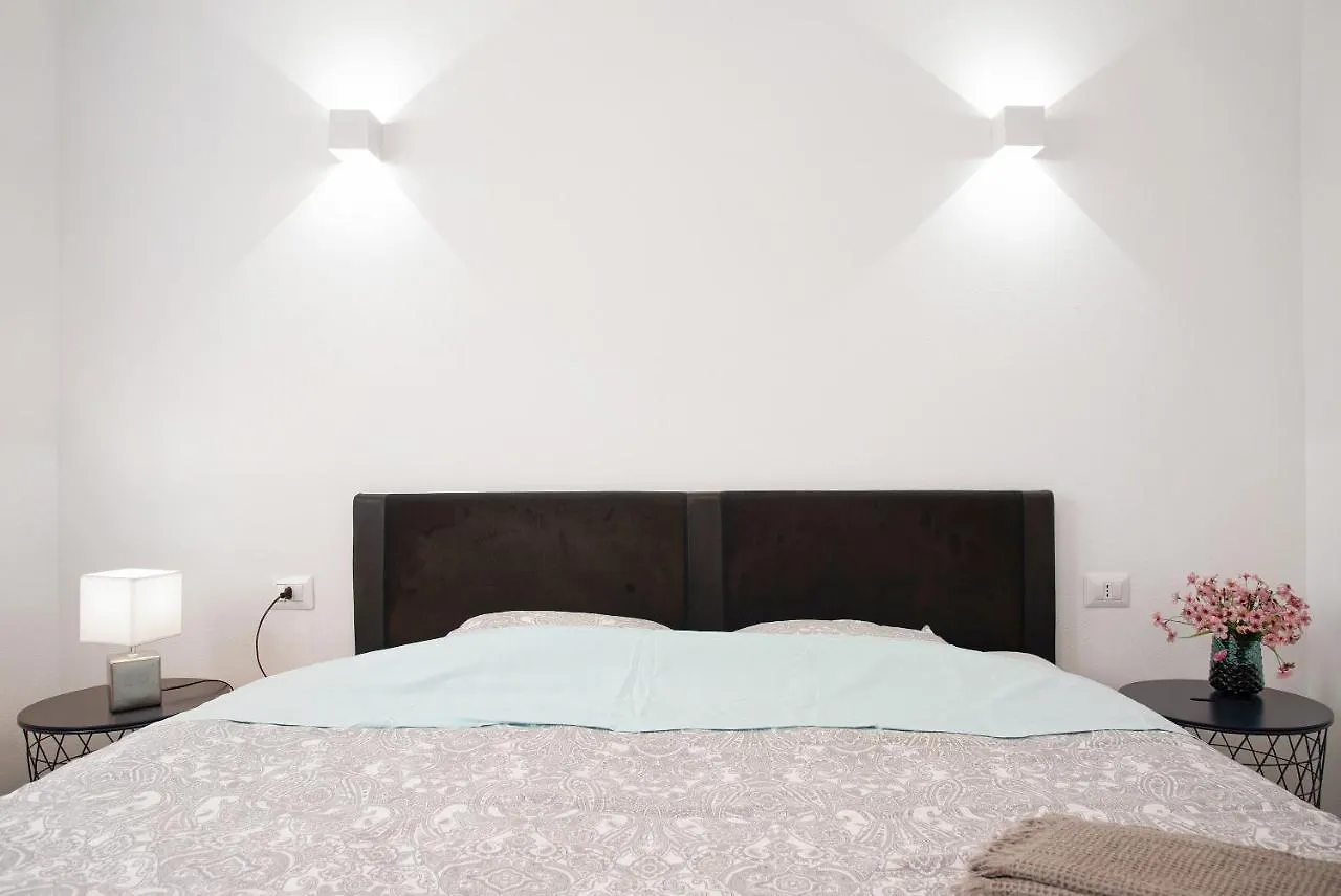 Palma Studio Villa Arber Maccagno アパート